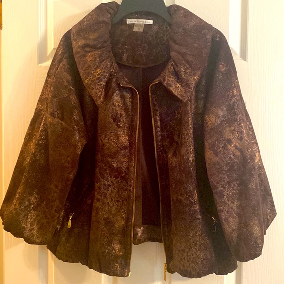 Gorgeous bomber style jacket with puff collar - Picture 1 of 7